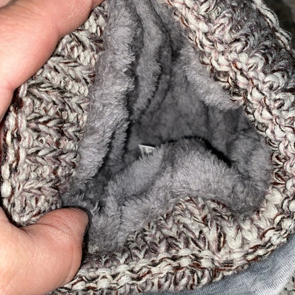 Winter hat set Nwt knit beanie cap and neck cover - Picture 3 of 8